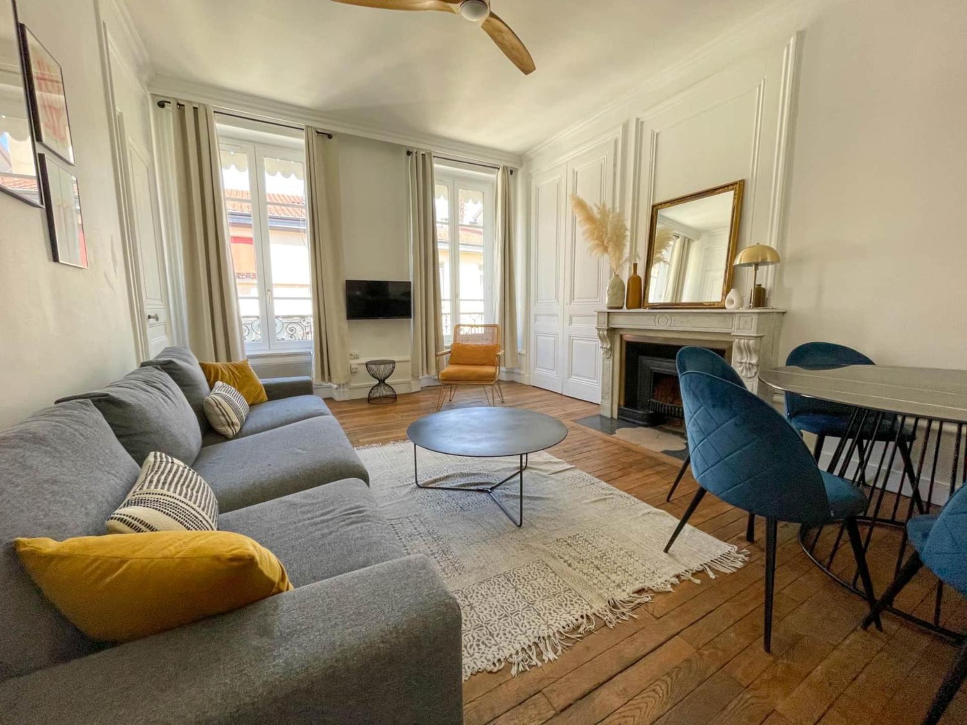 Nocnoc - Le Boheme Apartment Lyon Ngoại thất bức ảnh